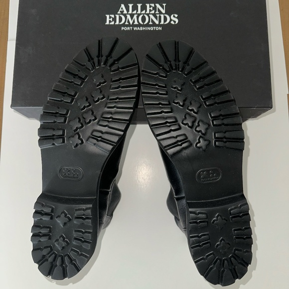 Allen Edmonds Grafton Chelsea Boot new in box (NIB) main image 5